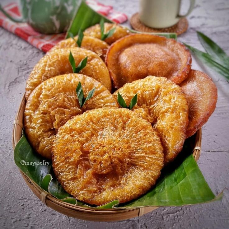 Kue Cucur